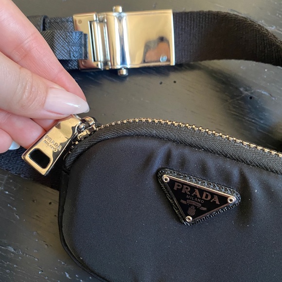PRADA BELT BAG with 2 Pouches with zippers - Picture 3 of 7